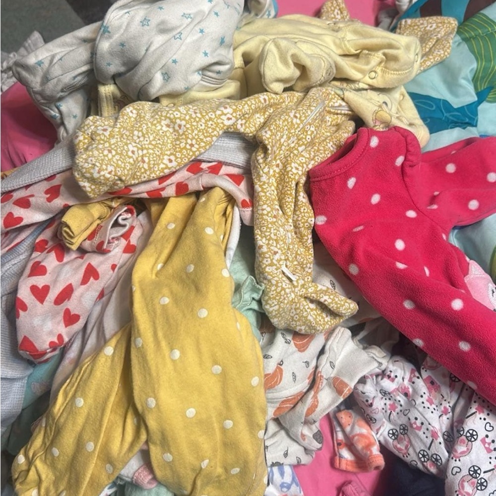 Girls - pants, sleepers & onesies
